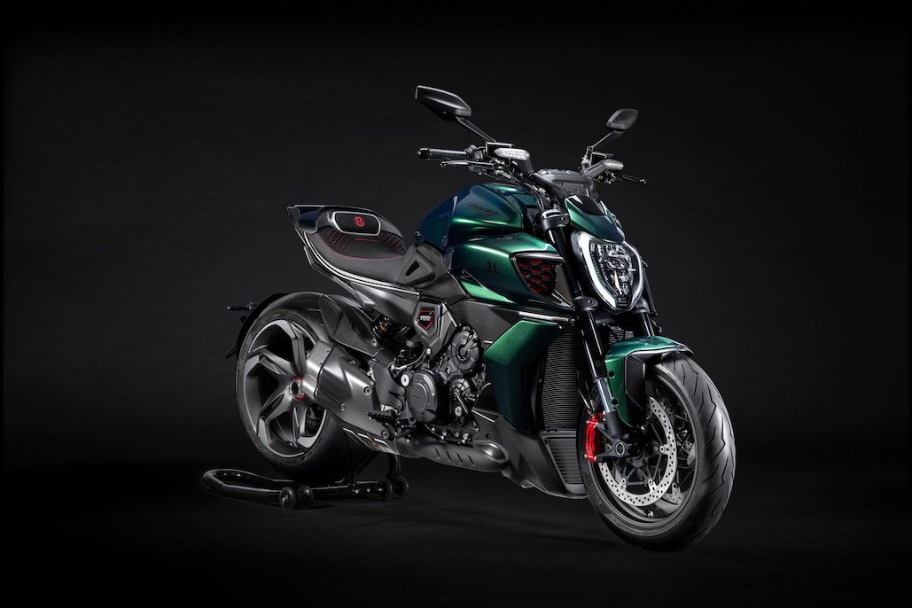 Ducati Diavel for Bentley: exclusivity, performance and craftsmanship in a true two-wheeled work of art